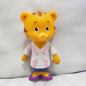 PBS Daniel Tigers Neighborhood Friends And Family Mom Figure Posable Cake Topper